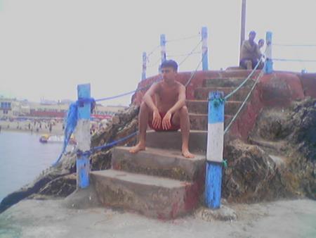 CHKOUN HADA